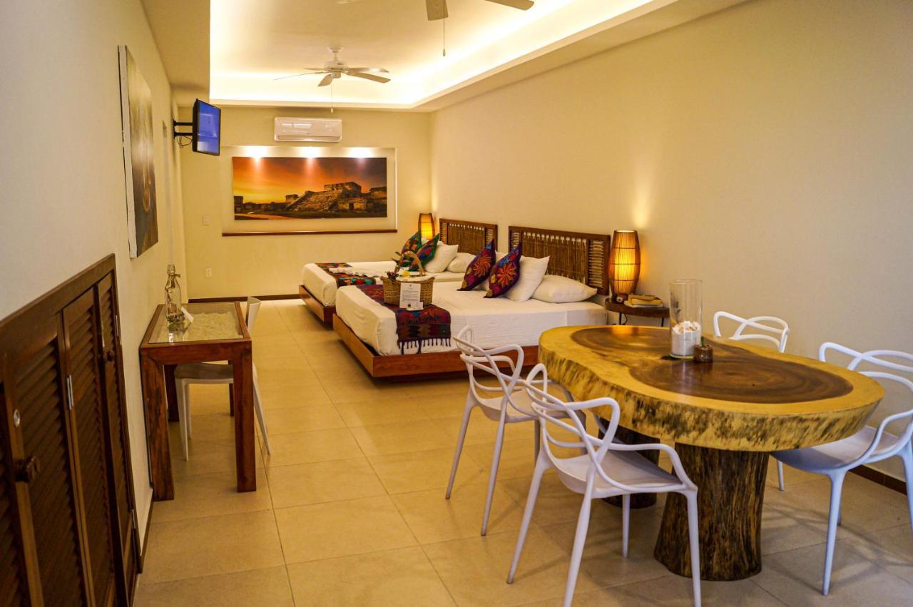 Casa Azul Maya Apartahotel