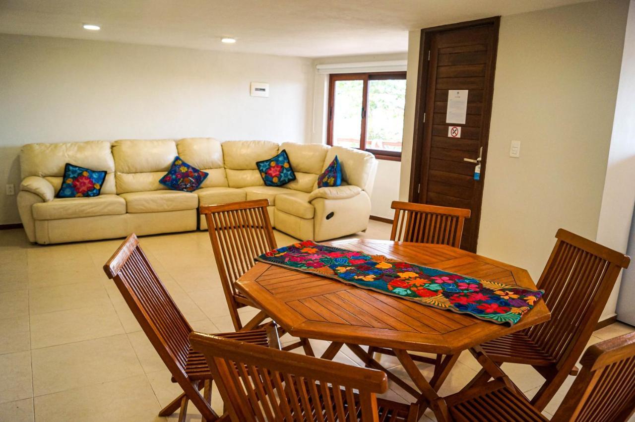Casa Azul Maya Apartahotel