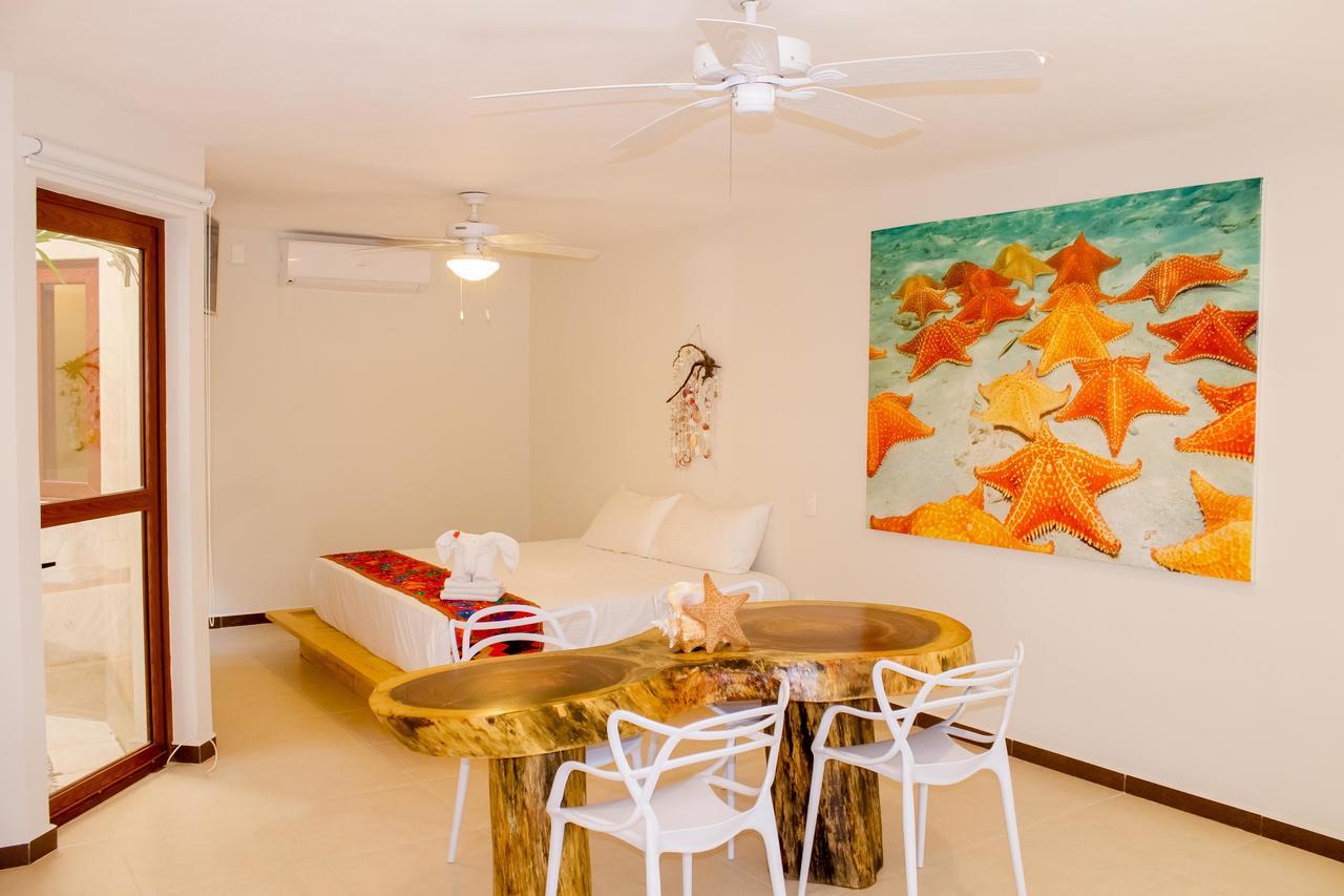 Casa Azul Maya Apartahotel
